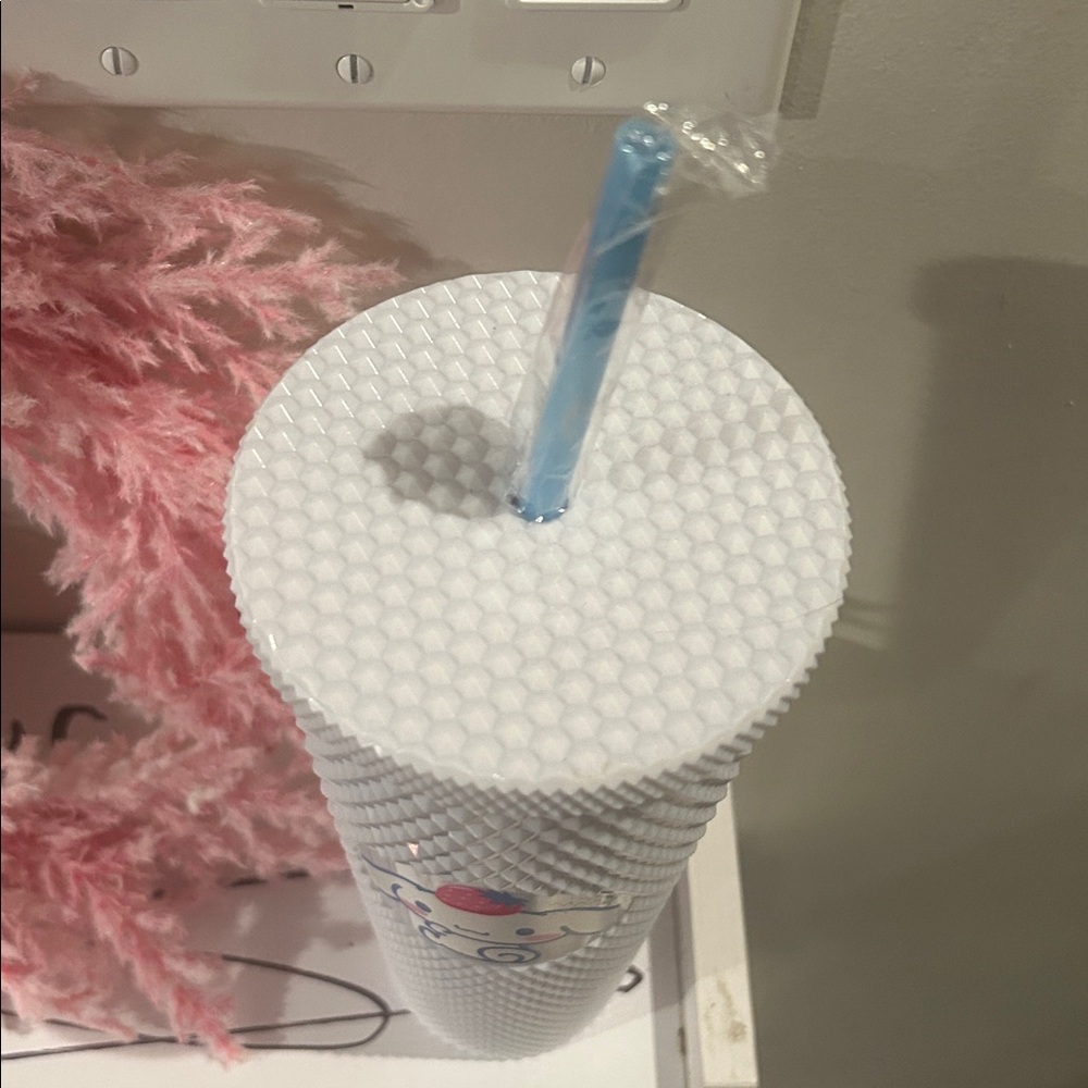 Sanrio Cinnamoroll 24oz Cold Beverage Tumbler New - Picture 3 of 12